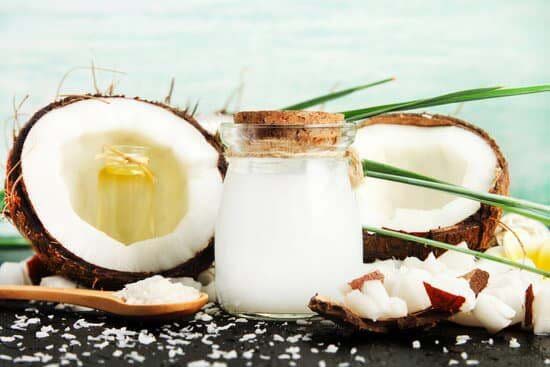 Camphor & Coconut Oil for Hair & Dandruff | Top Remedies & Benefits