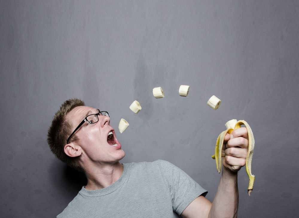 Should You Eat Banana in Empty Stomach? - Here's What a Nutritionist Has to Say!